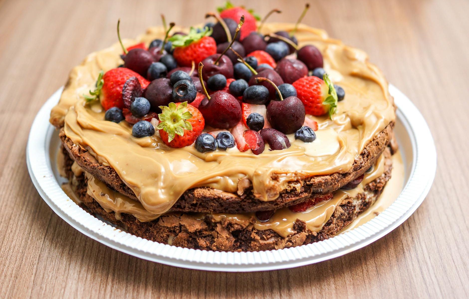 butter cookie cake toppings with fruits